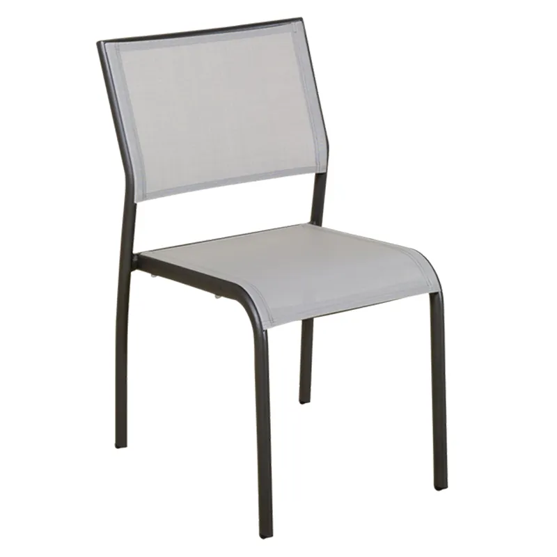 Chaise empilable TICAO